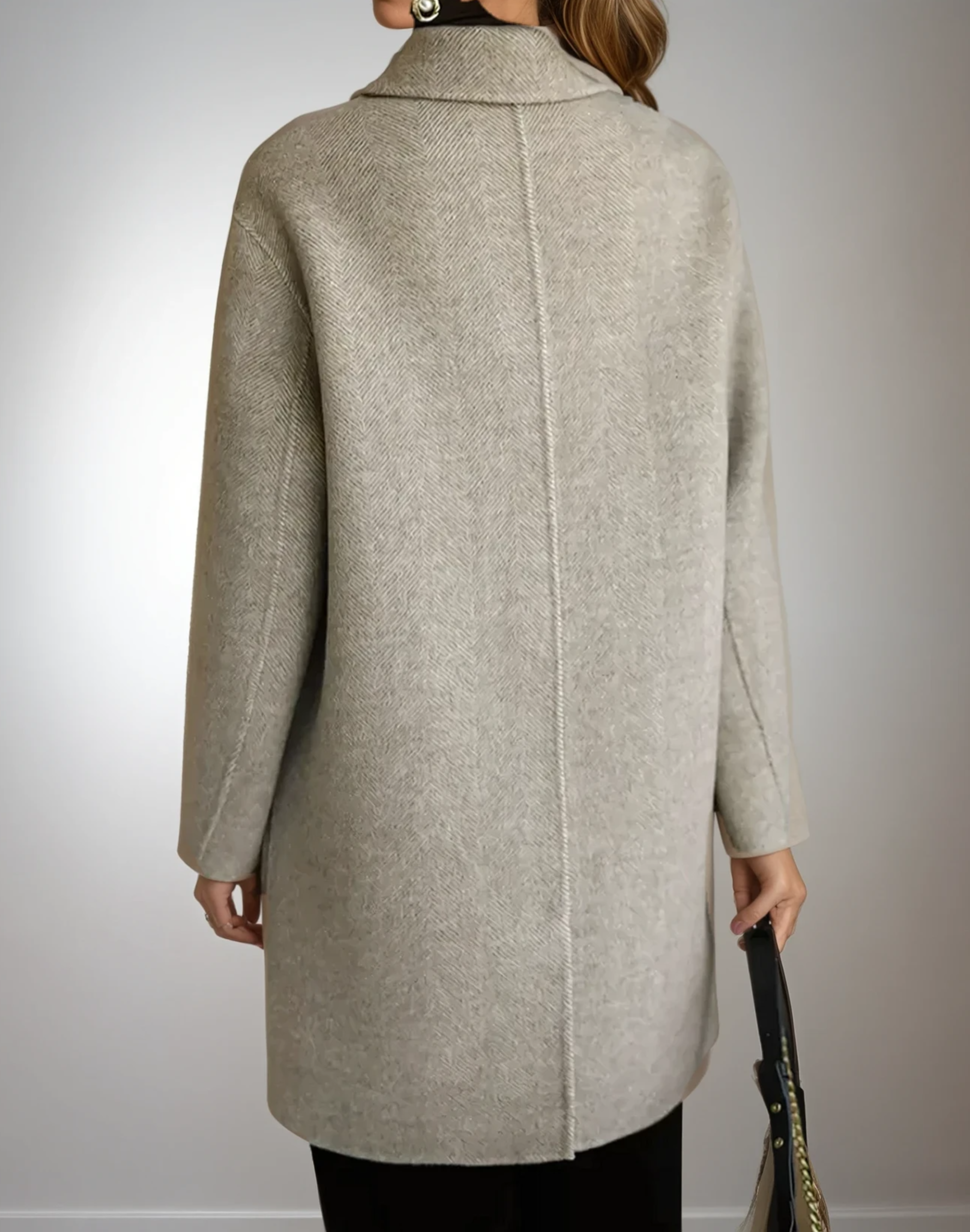 Voltare | Warm and Elegant Coat