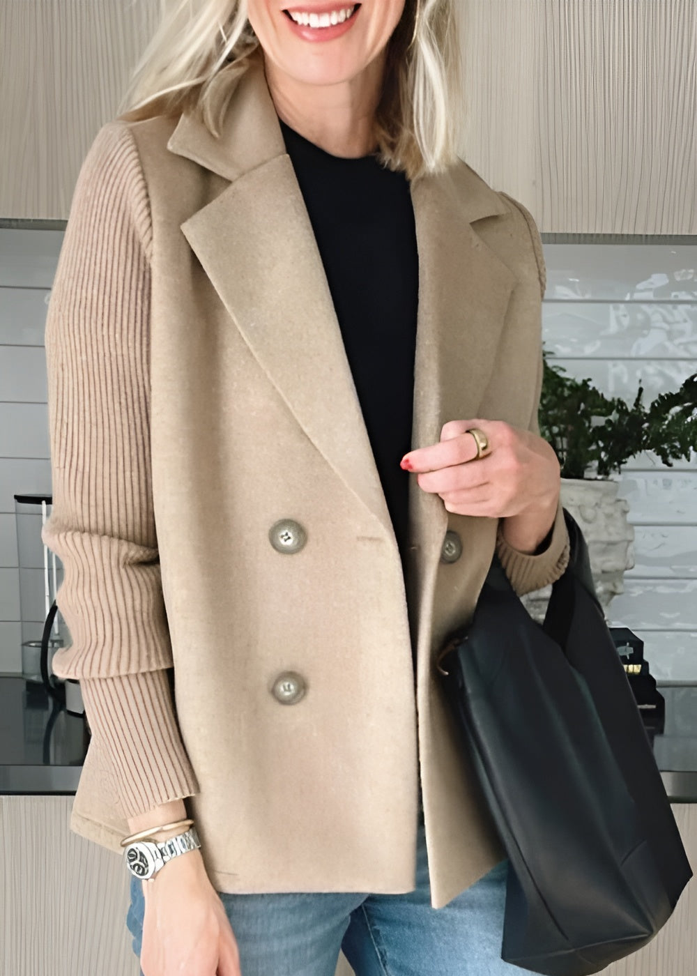 Voltare l  Elegance and Comfort Coat